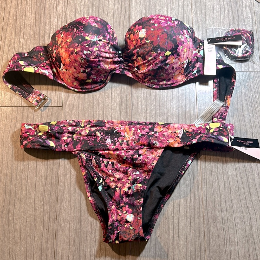 NWT Victoria’s Secret 2-piece swimsuit, 36C/L